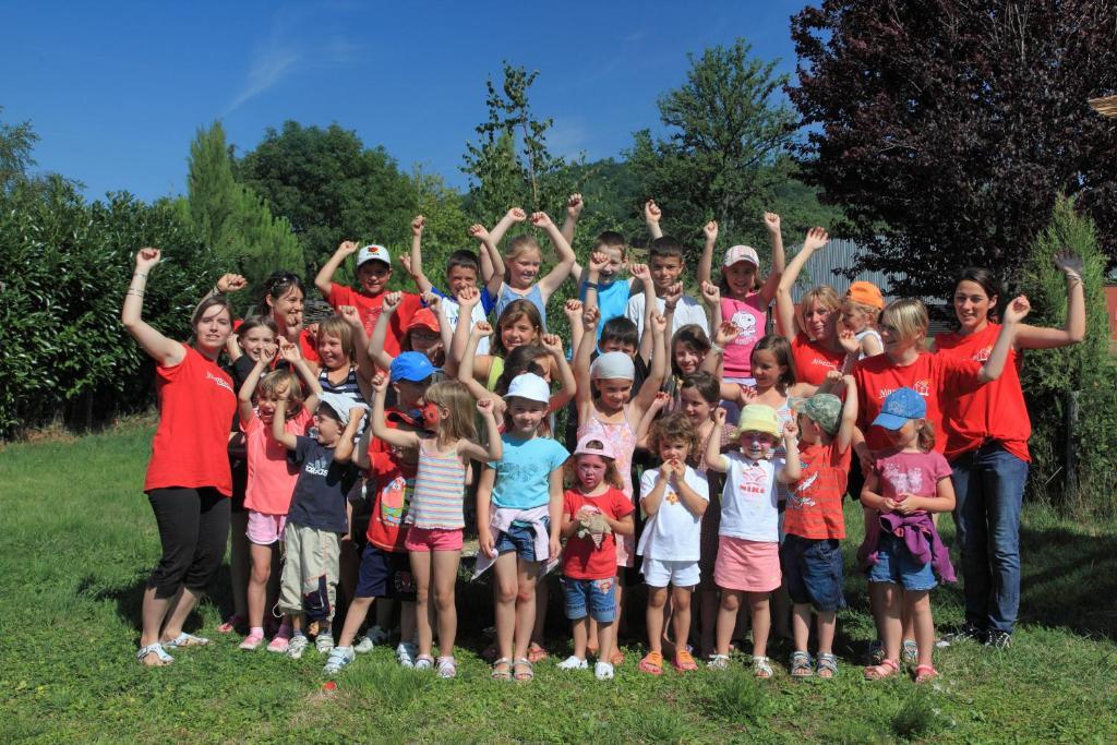Camping Paradis Marmotel Saint-Geniez-dʼOlt Dış mekan fotoğraf