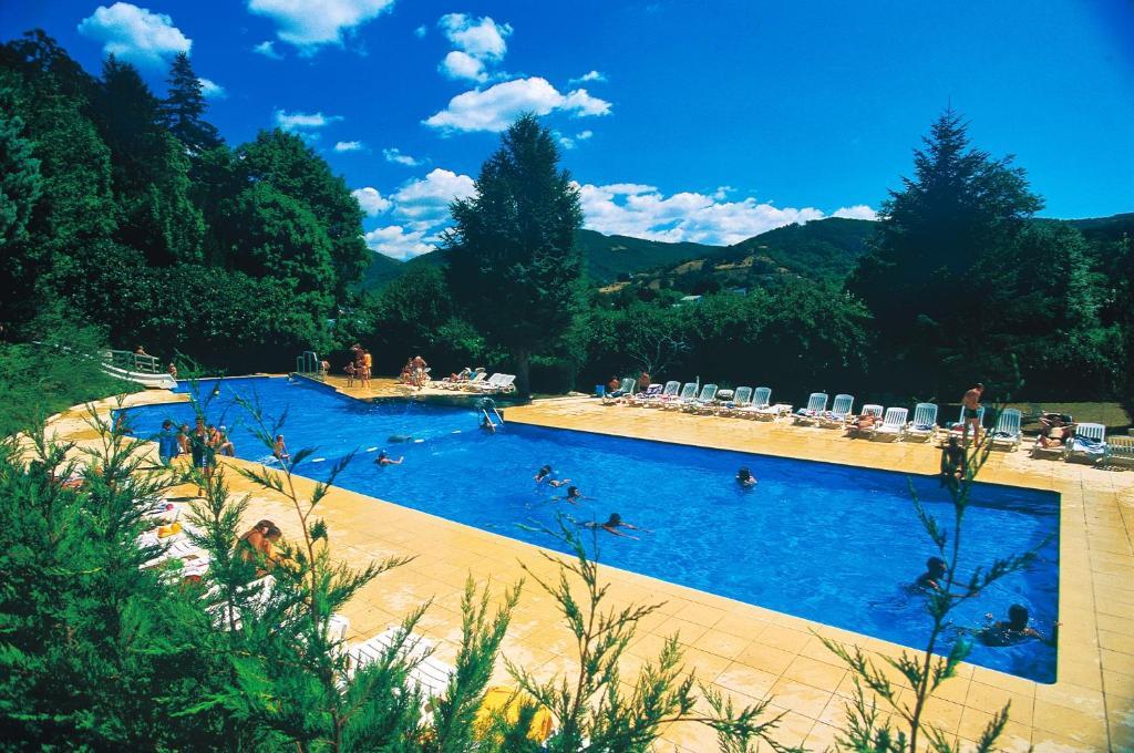 Camping Paradis Marmotel Saint-Geniez-dʼOlt Dış mekan fotoğraf