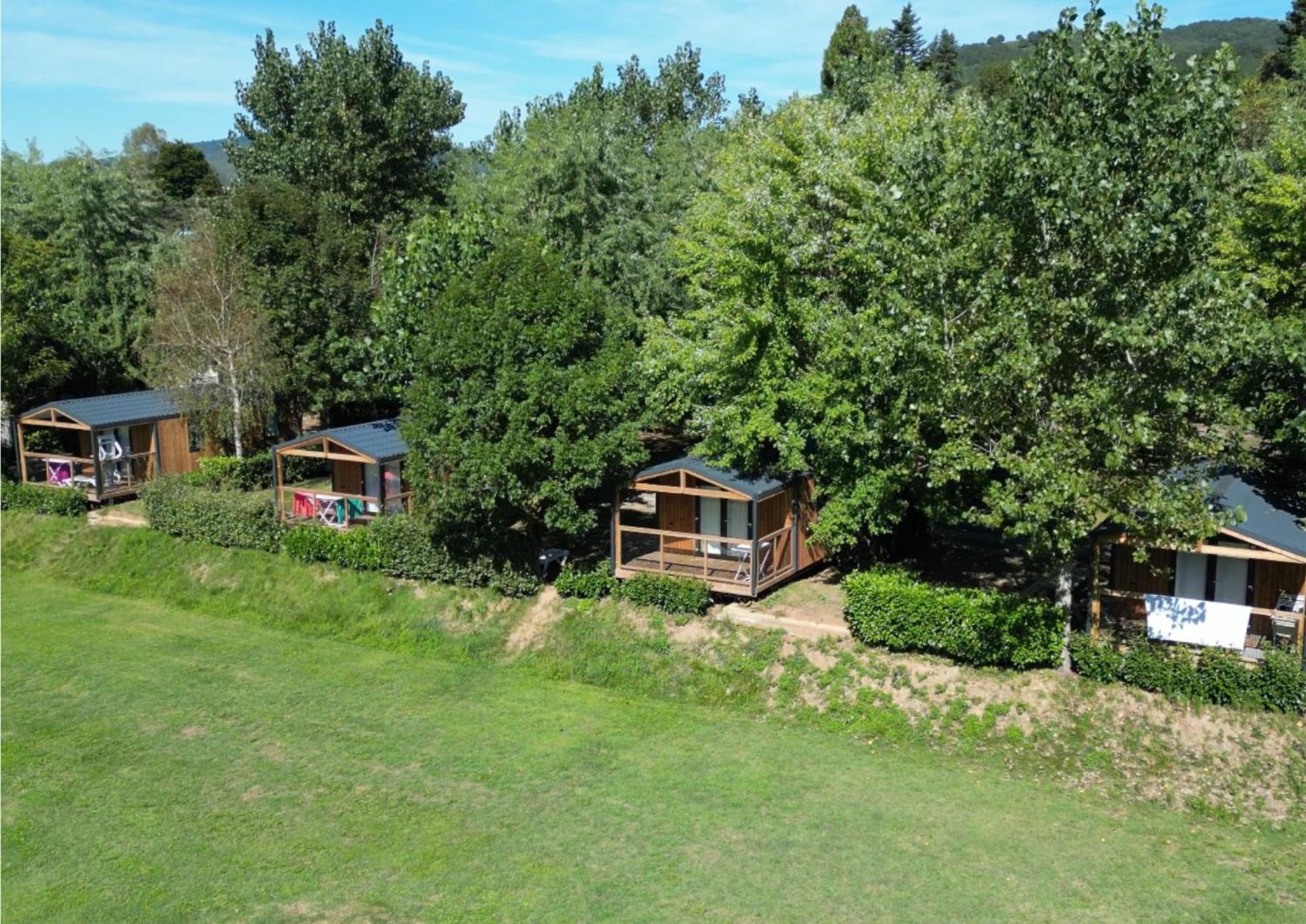 Camping Paradis Marmotel Saint-Geniez-dʼOlt Dış mekan fotoğraf
