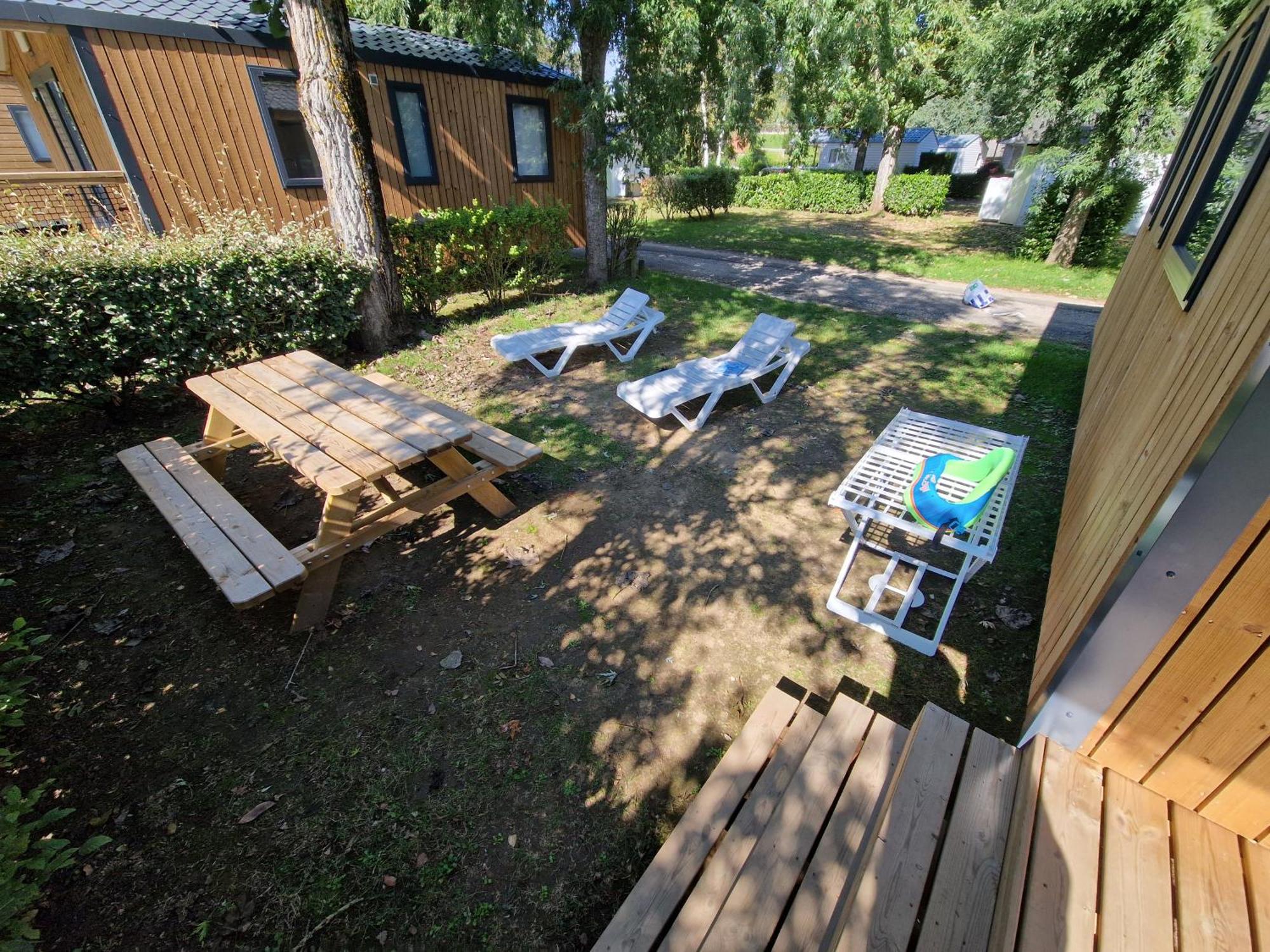 Camping Paradis Marmotel Saint-Geniez-dʼOlt Dış mekan fotoğraf