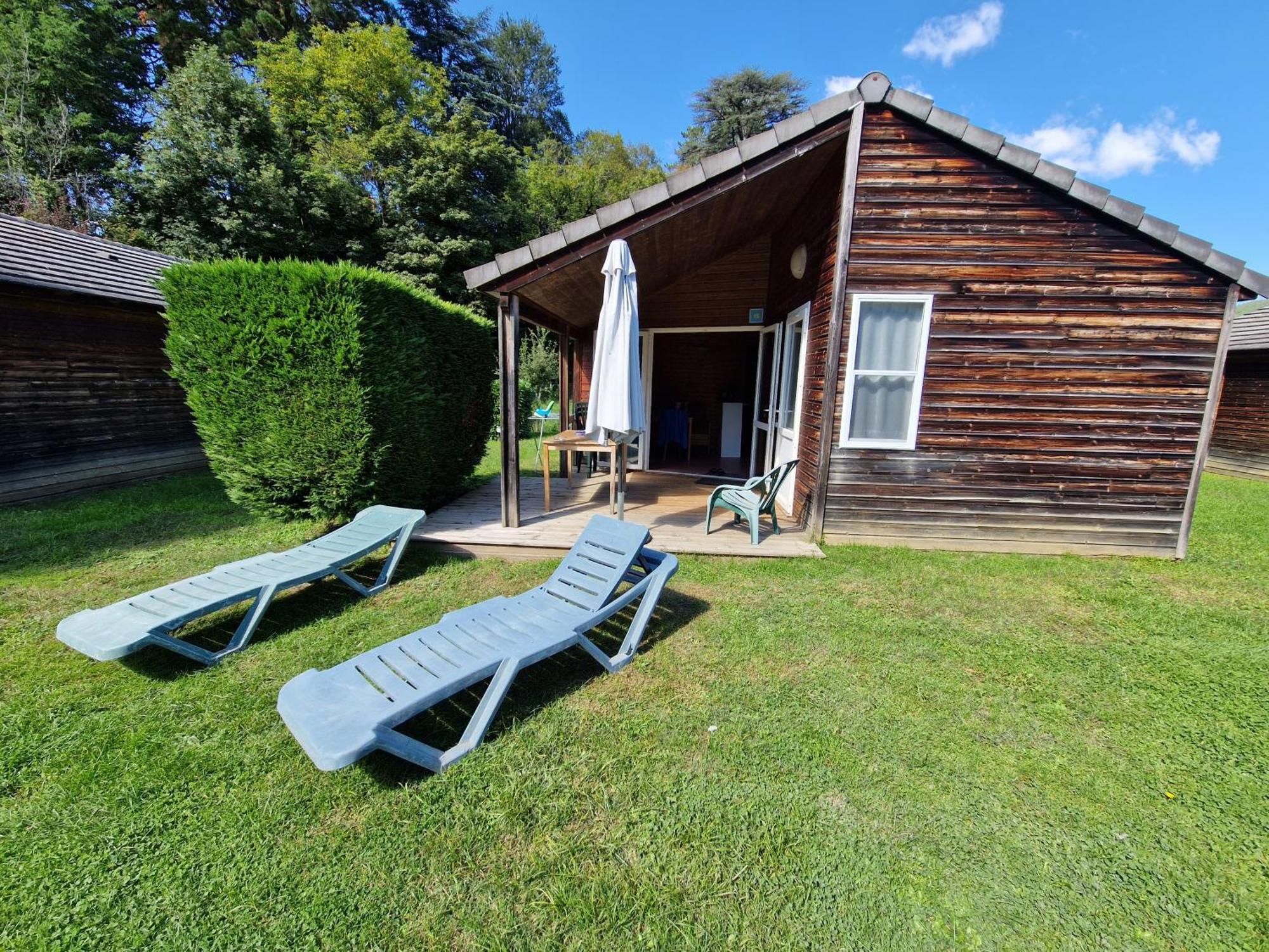Camping Paradis Marmotel Saint-Geniez-dʼOlt Dış mekan fotoğraf